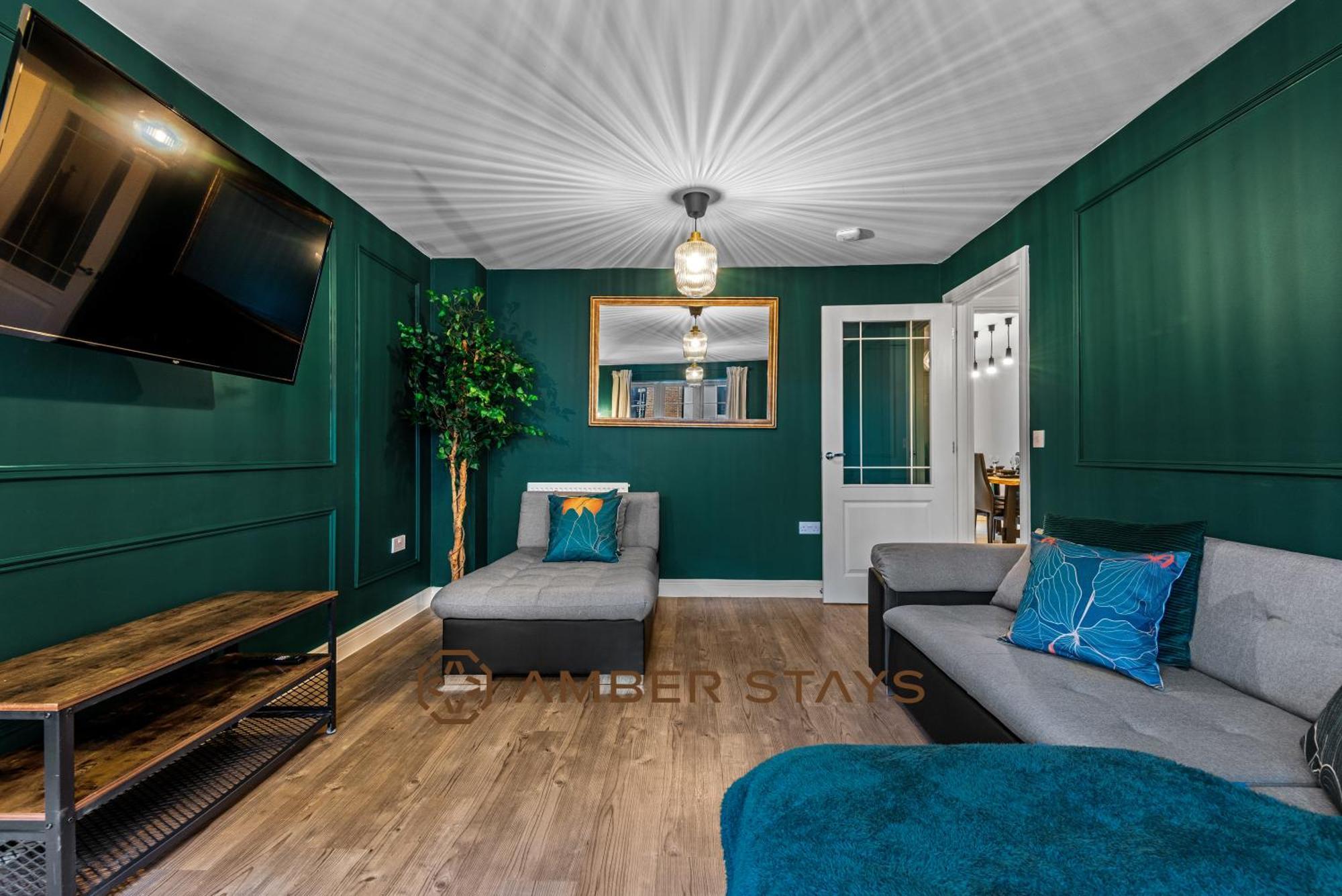 Spacious 5 Bed House In Reading By Amber Stays, Perfect For Business & Contractors, Sleeps 12! Esterno foto